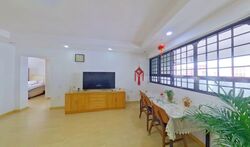 Hougang Avenue 10 (Hougang),  #560571771